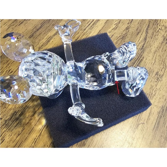 Swarovski 2005 Limited Edition Large Mickey Mouse - Picture 6 of 7
